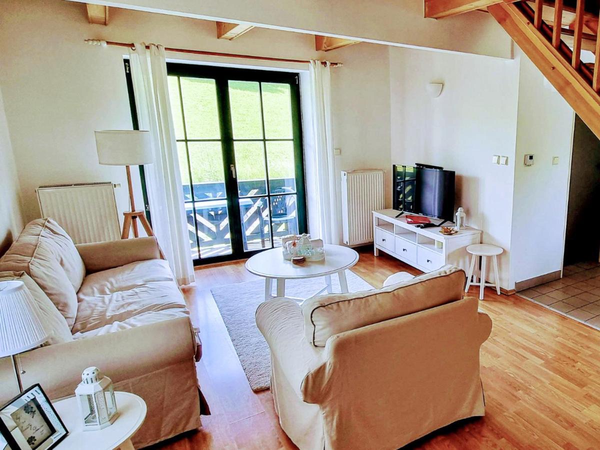 Holiday Home Holiday Hill 42 By Interhome Cista  ภายนอก รูปภาพ